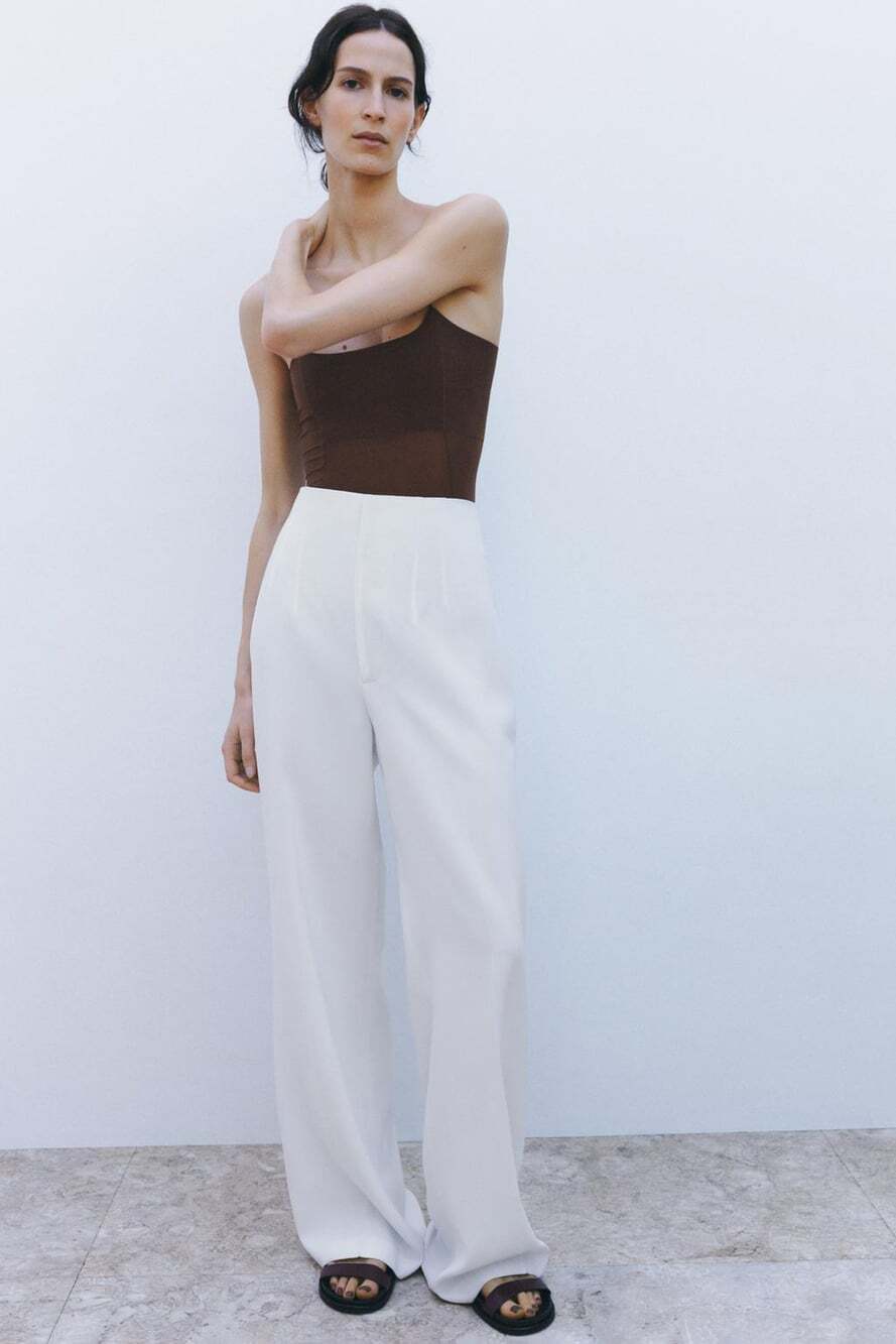 Zara ZW Collection Ecru Pleated Straight Leg Dress Pants Size M